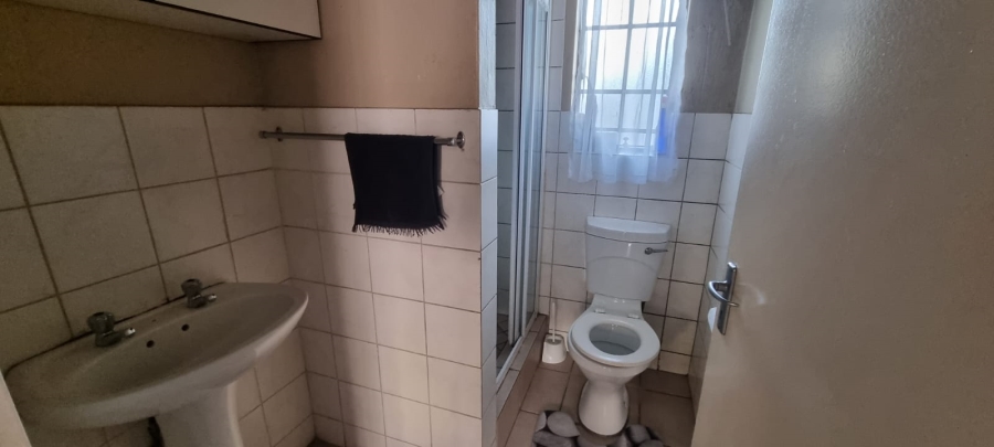 2 Bedroom Property for Sale in Elspark Gauteng