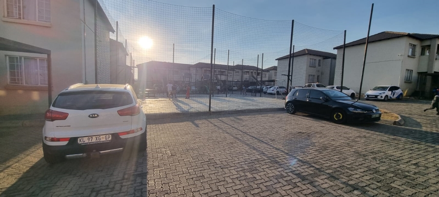 2 Bedroom Property for Sale in Elspark Gauteng