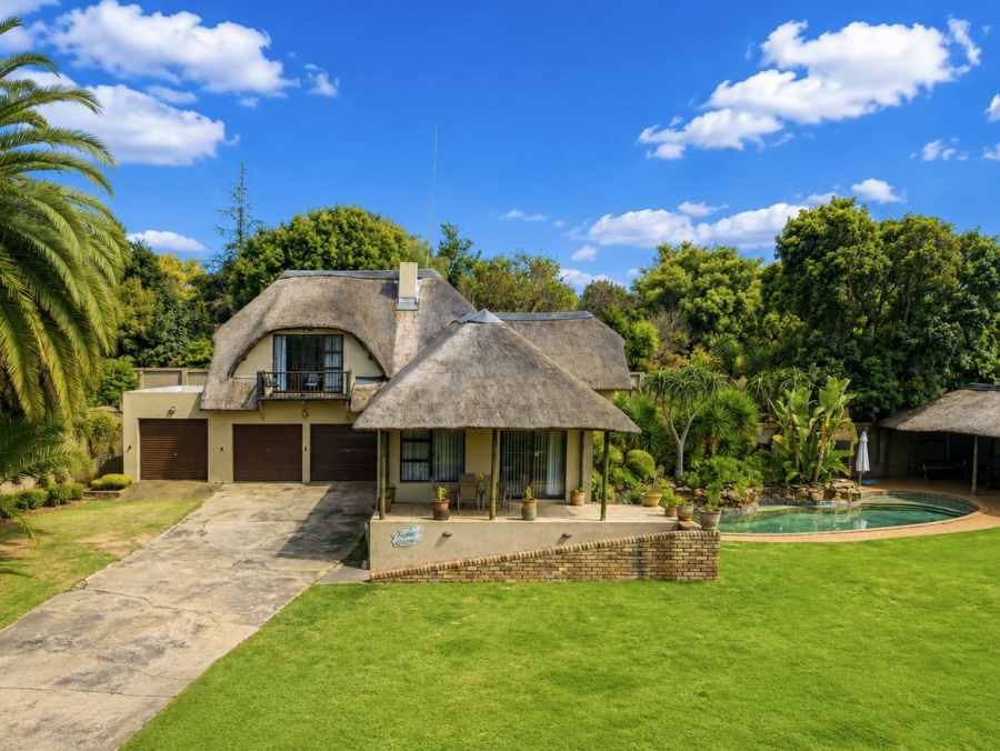 4 Bedroom Property for Sale in Weltevreden Park Gauteng