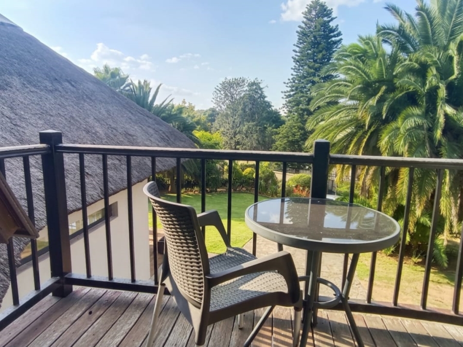 4 Bedroom Property for Sale in Weltevreden Park Gauteng