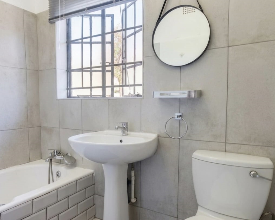 4 Bedroom Property for Sale in Weltevreden Park Gauteng