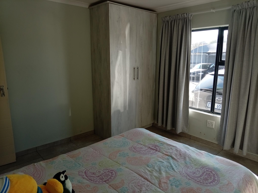 2 Bedroom Property for Sale in Eveleigh Gauteng
