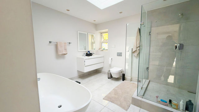 To Let 4 Bedroom Property for Rent in Sandhurst Gauteng