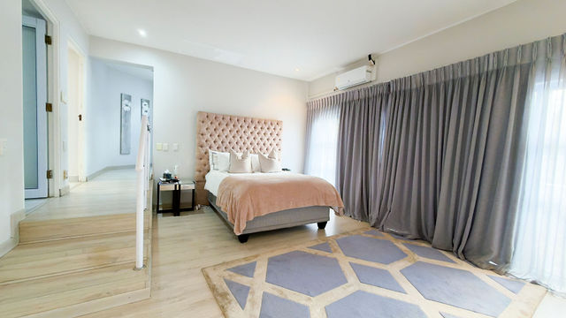 To Let 4 Bedroom Property for Rent in Sandhurst Gauteng