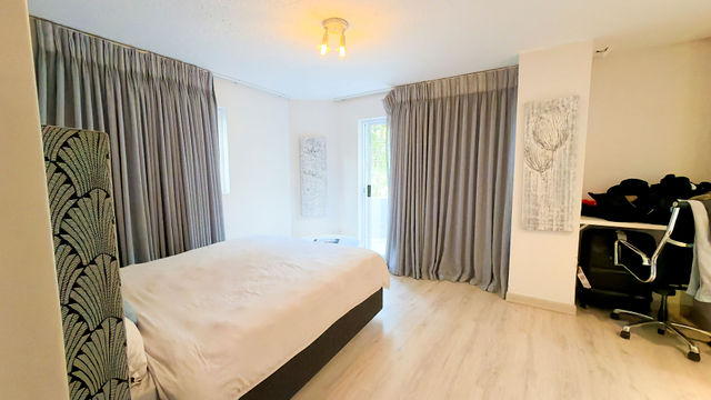 To Let 4 Bedroom Property for Rent in Sandhurst Gauteng