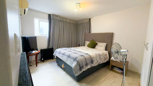 To Let 4 Bedroom Property for Rent in Sandhurst Gauteng