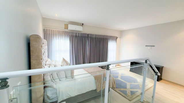 To Let 4 Bedroom Property for Rent in Sandhurst Gauteng