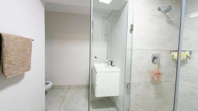 To Let 4 Bedroom Property for Rent in Sandhurst Gauteng