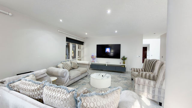 To Let 4 Bedroom Property for Rent in Sandhurst Gauteng