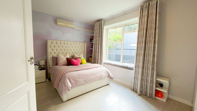 To Let 4 Bedroom Property for Rent in Sandhurst Gauteng