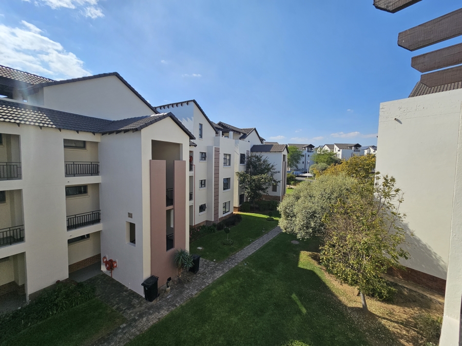 1 Bedroom Property for Sale in Fourways Gauteng