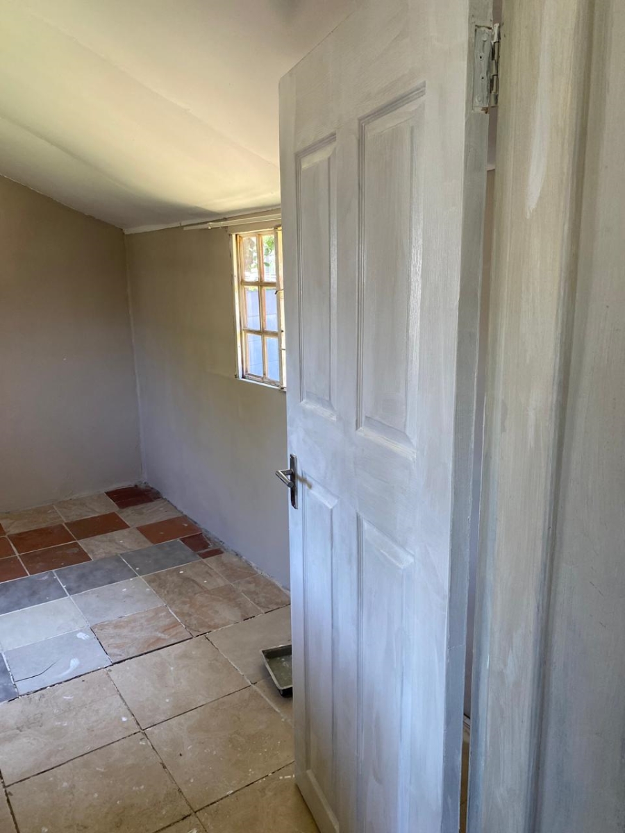 To Let 1 Bedroom Property for Rent in Eastleigh Ridge Gauteng