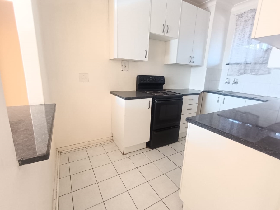 2 Bedroom Property for Sale in Horison Gauteng