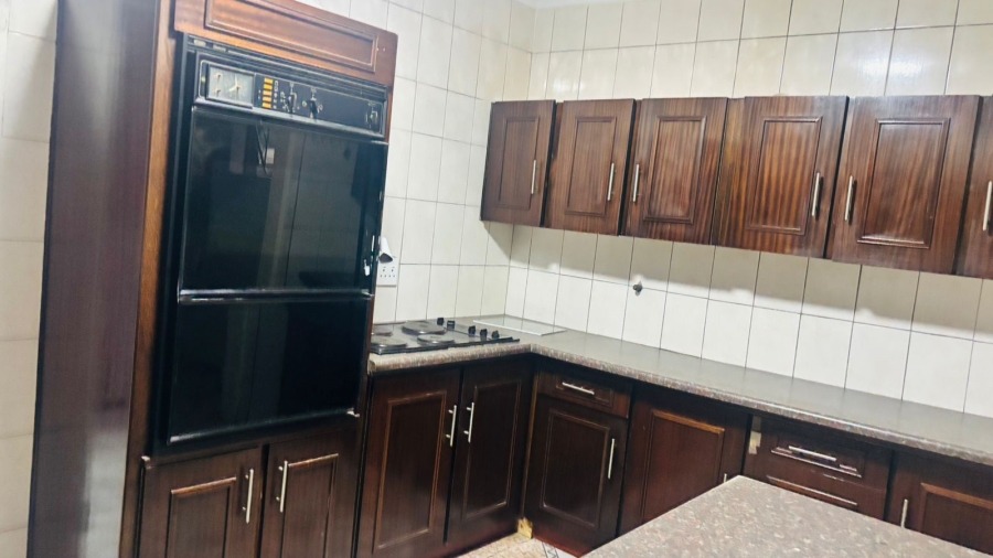 4 Bedroom Property for Sale in The Stewards Gauteng