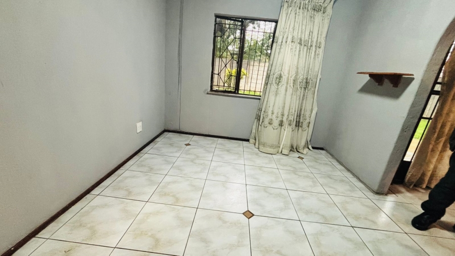 4 Bedroom Property for Sale in The Stewards Gauteng