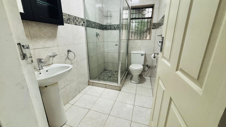 4 Bedroom Property for Sale in The Stewards Gauteng