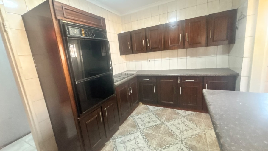 4 Bedroom Property for Sale in The Stewards Gauteng
