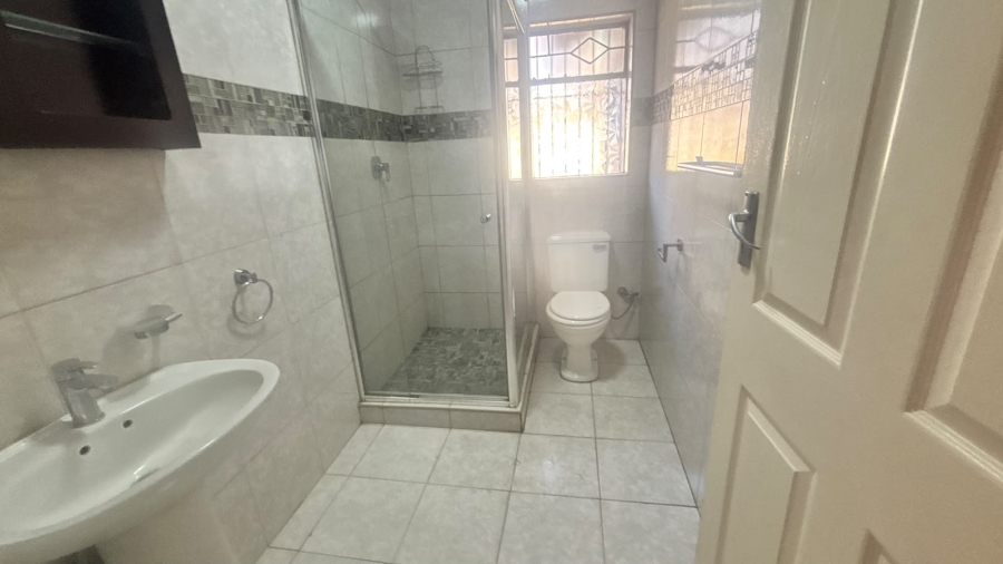 4 Bedroom Property for Sale in The Stewards Gauteng