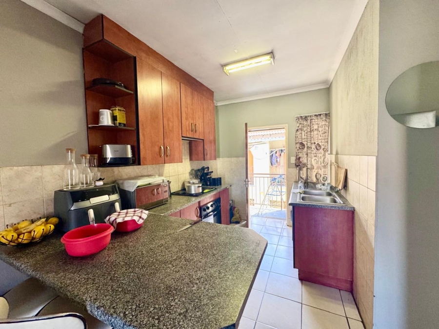 2 Bedroom Property for Sale in Elspark Gauteng