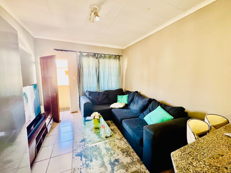 2 Bedroom Property for Sale in Elspark Gauteng