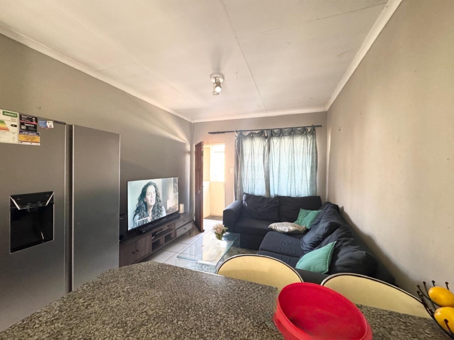 2 Bedroom Property for Sale in Elspark Gauteng
