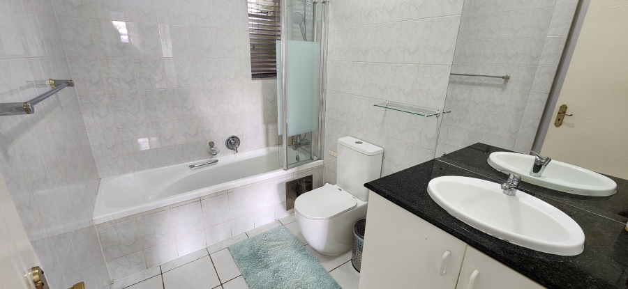 2 Bedroom Property for Sale in Bedford Park Gauteng