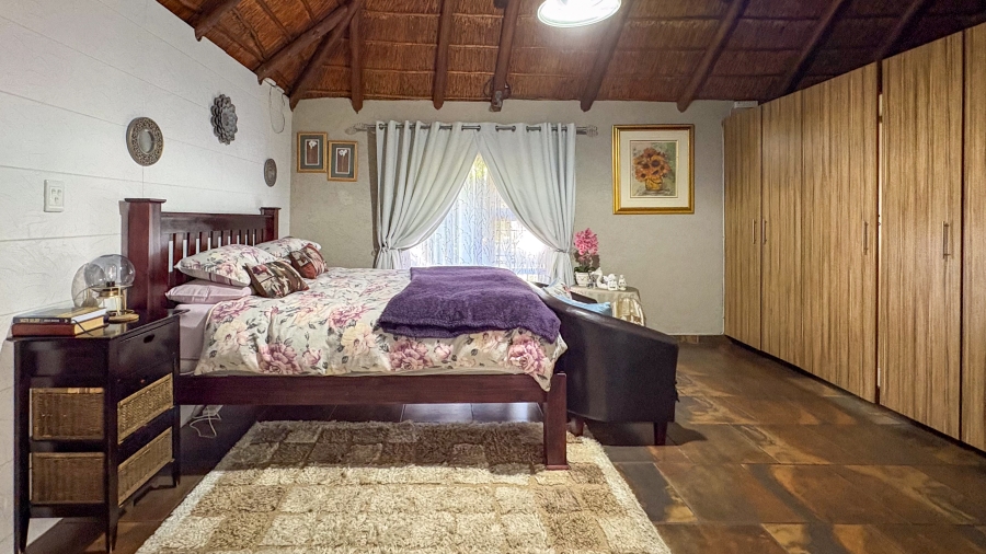 14 Bedroom Property for Sale in Mooilande Gauteng