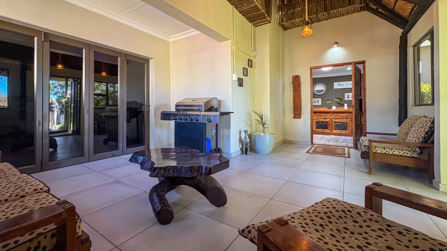 14 Bedroom Property for Sale in Mooilande Gauteng