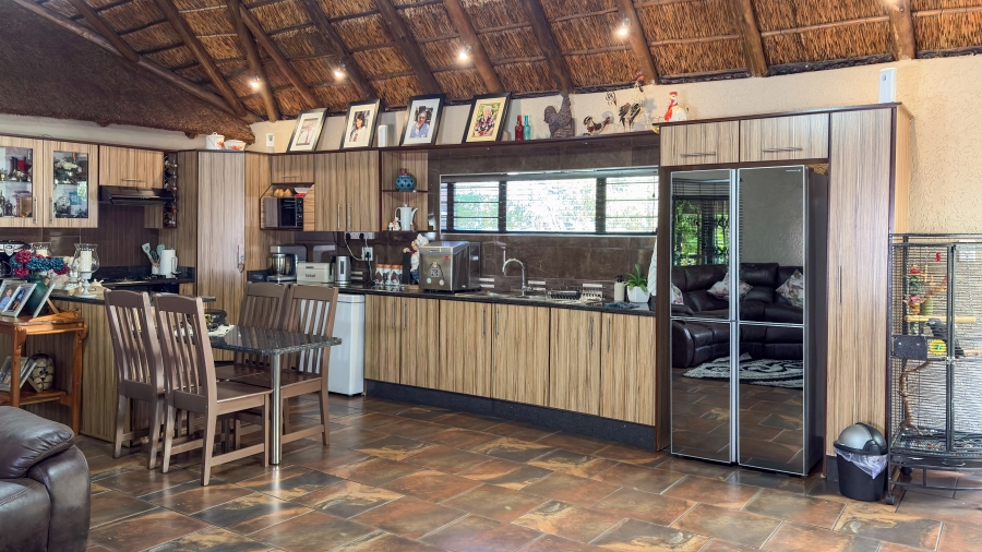 14 Bedroom Property for Sale in Mooilande Gauteng