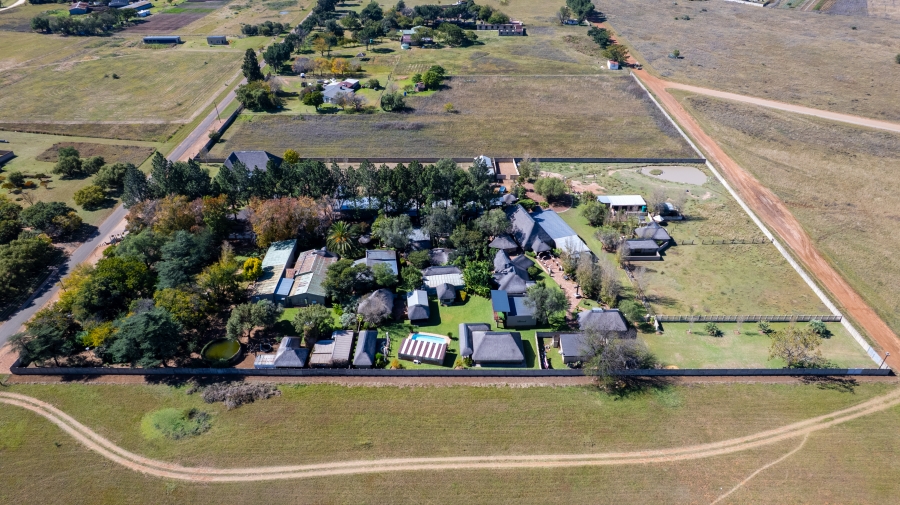 14 Bedroom Property for Sale in Mooilande Gauteng