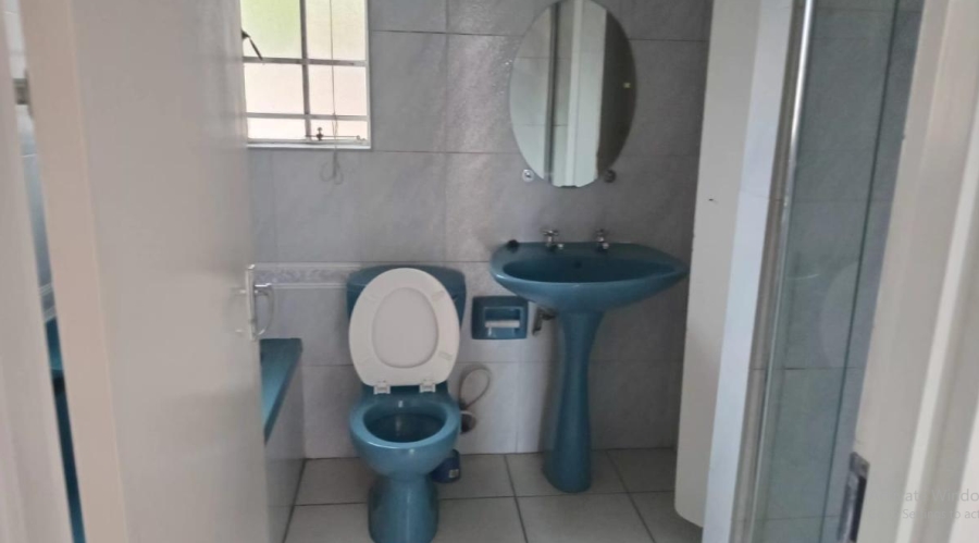 4 Bedroom Property for Sale in Parkhill Gardens Gauteng