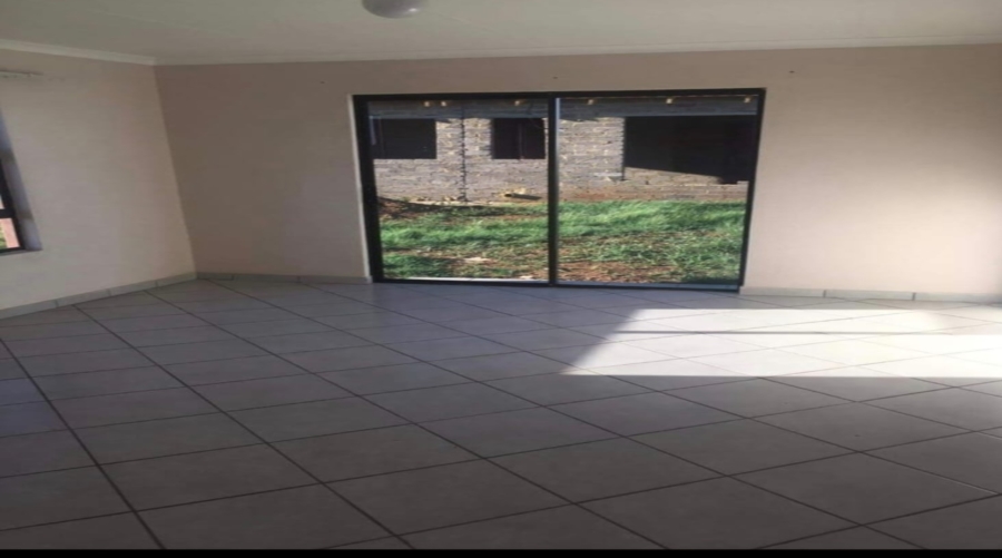2 Bedroom Property for Sale in Beverley Hills Gauteng