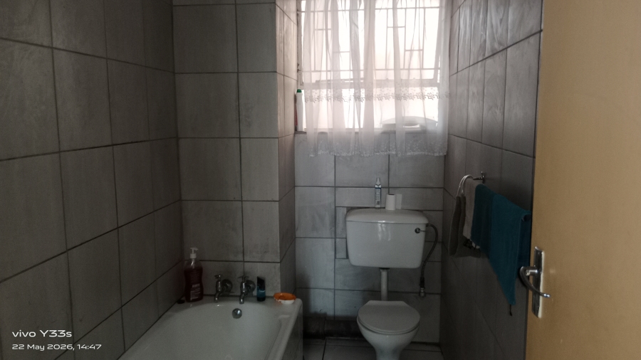 1 Bedroom Property for Sale in Vereeniging Gauteng