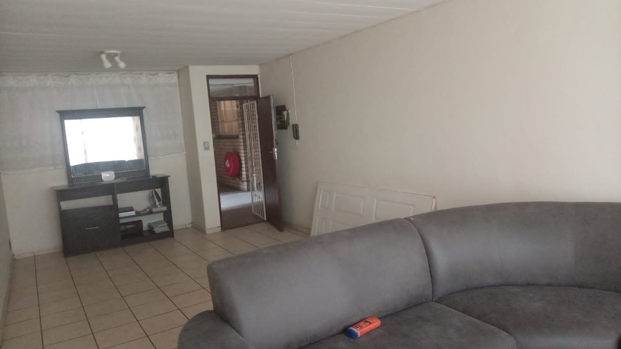 1 Bedroom Property for Sale in Vereeniging Gauteng
