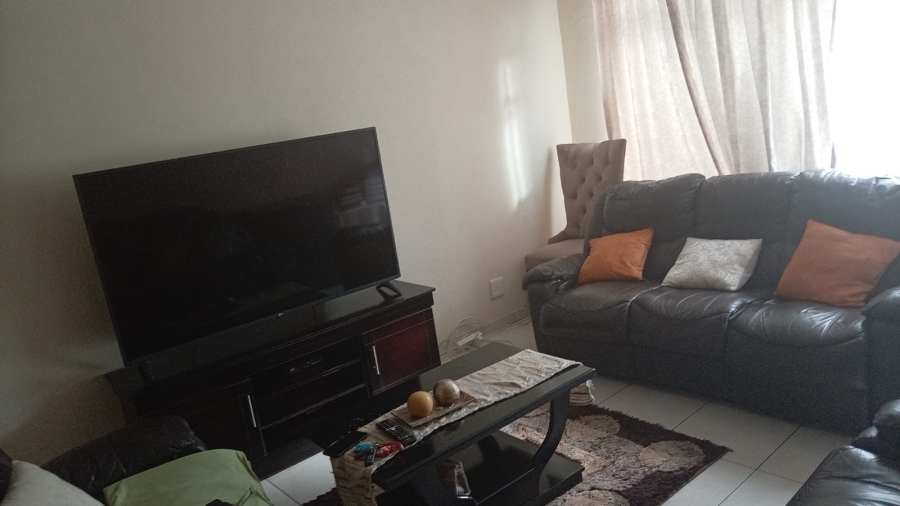 2 Bedroom Property for Sale in Vereeniging Gauteng