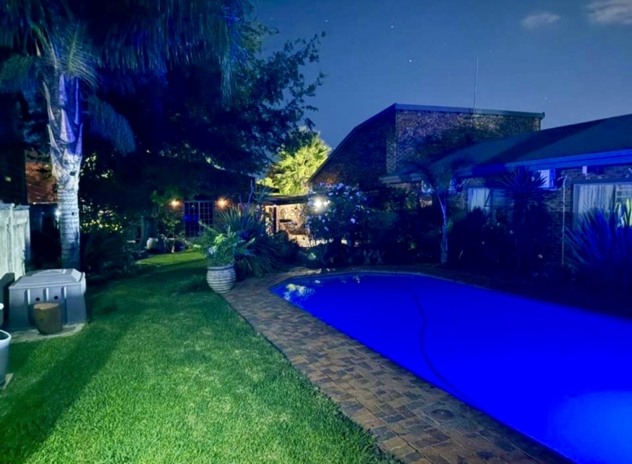 4 Bedroom Property for Sale in Vanderbijlpark SE 4 Gauteng