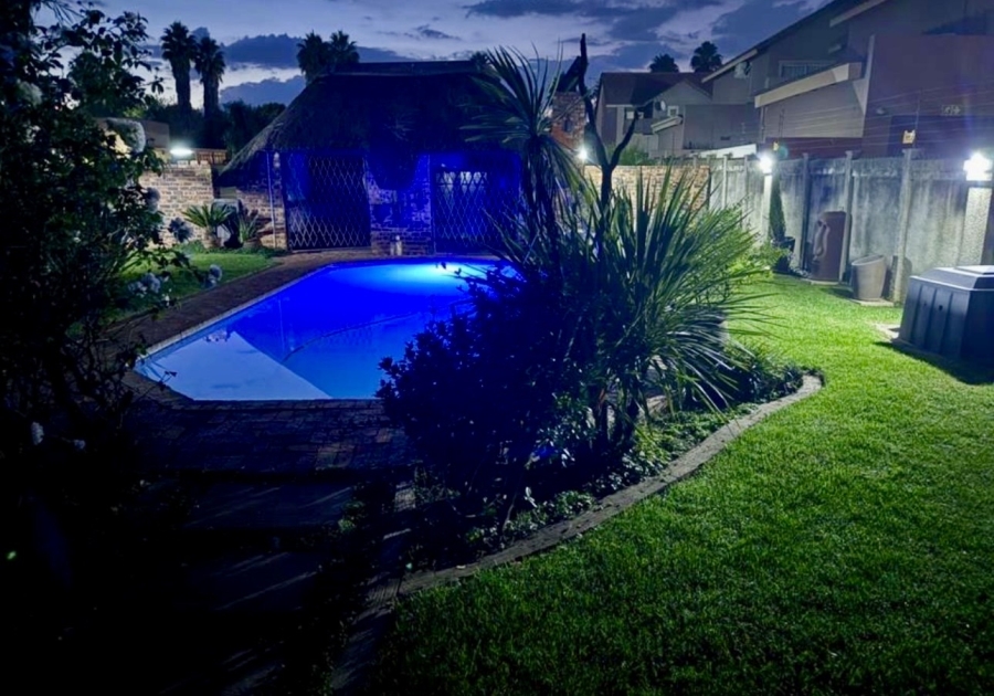 4 Bedroom Property for Sale in Vanderbijlpark SE 4 Gauteng