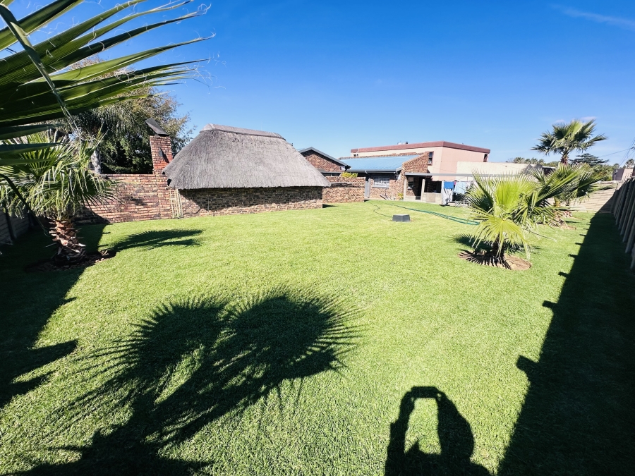 4 Bedroom Property for Sale in Vanderbijlpark SE 4 Gauteng