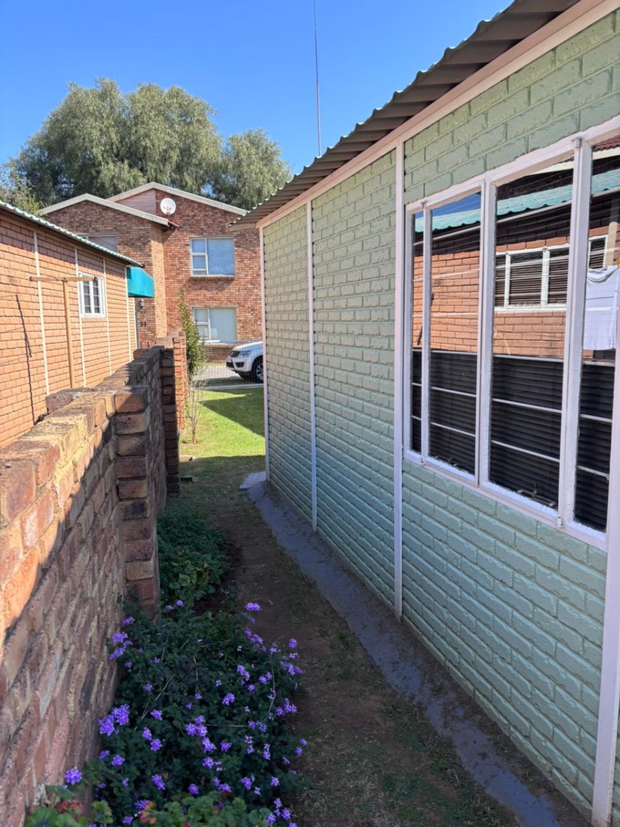 2 Bedroom Property for Sale in Vaal Marina Gauteng