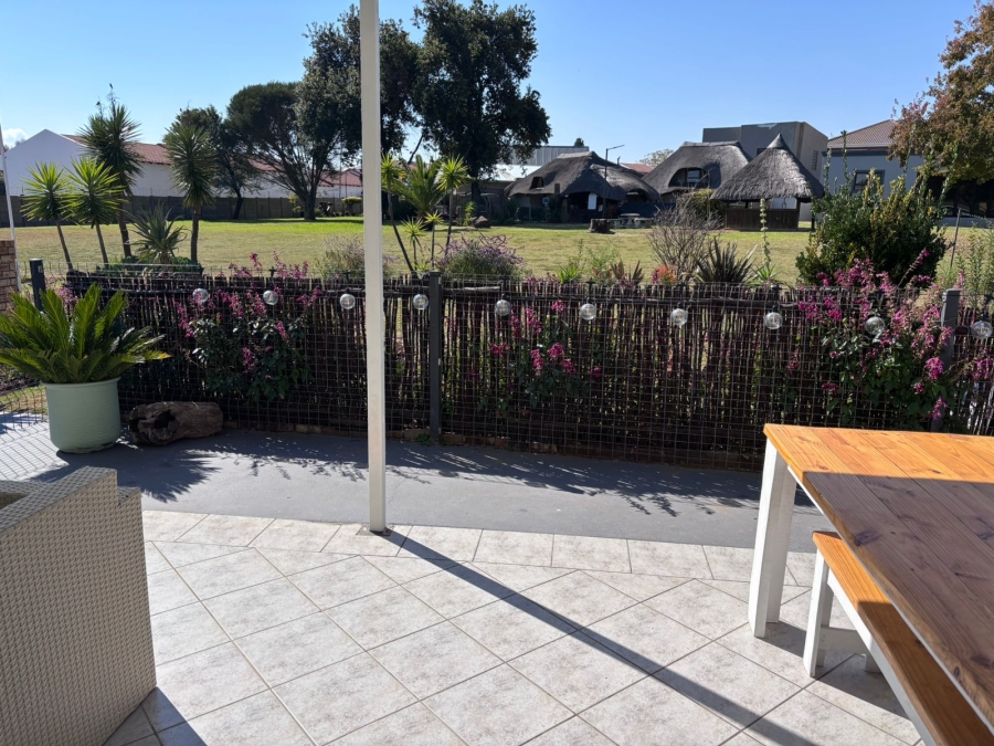 2 Bedroom Property for Sale in Vaal Marina Gauteng