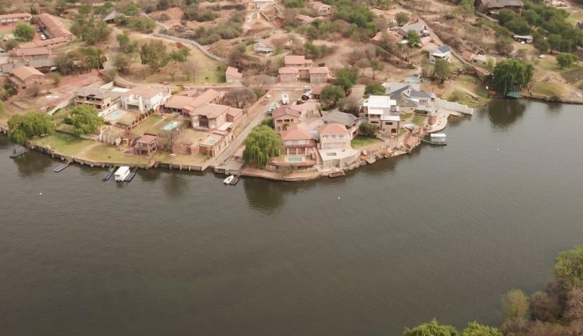 0 Bedroom Property for Sale in Vaaloewer Gauteng