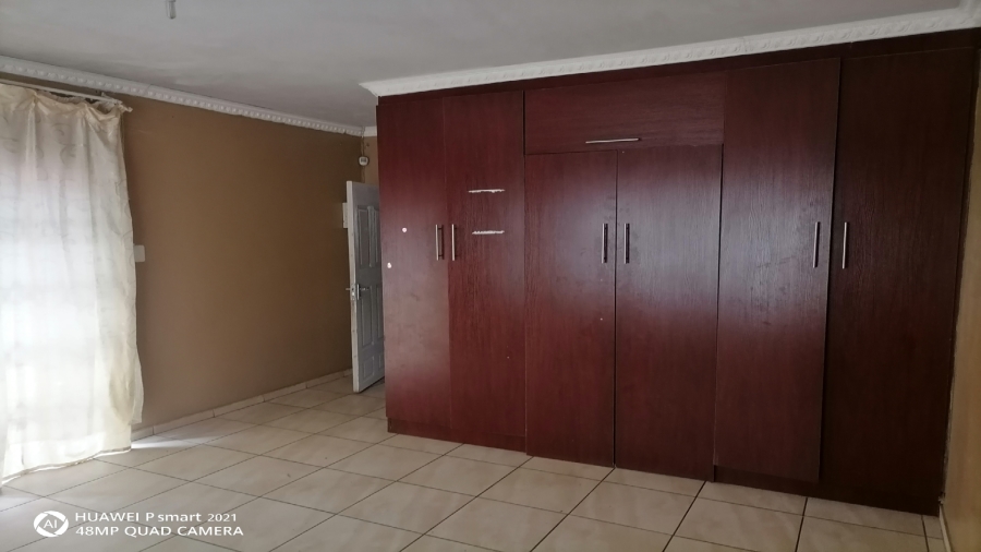 3 Bedroom Property for Sale in Vanderbijlpark CE 7 Gauteng
