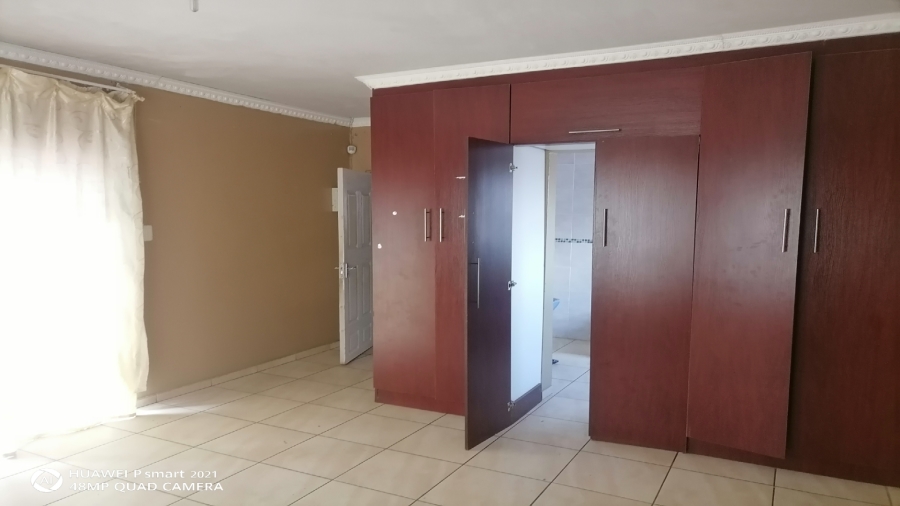 3 Bedroom Property for Sale in Vanderbijlpark CE 7 Gauteng