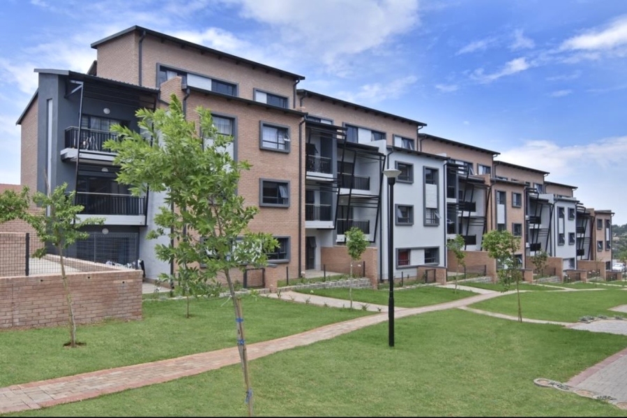2 Bedroom Property for Sale in Vorna Valley Gauteng
