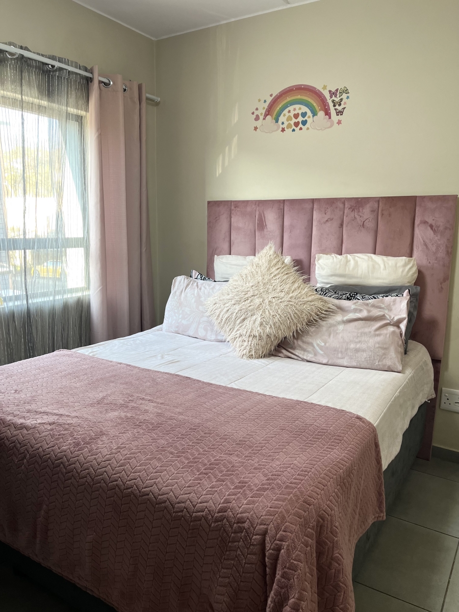 2 Bedroom Property for Sale in Vorna Valley Gauteng