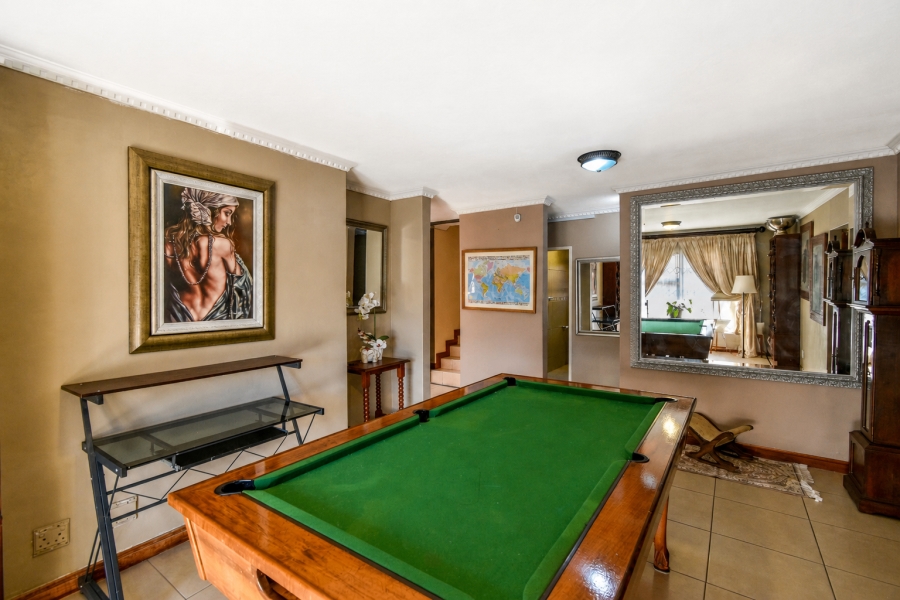 3 Bedroom Property for Sale in Erasmuskloof Gauteng