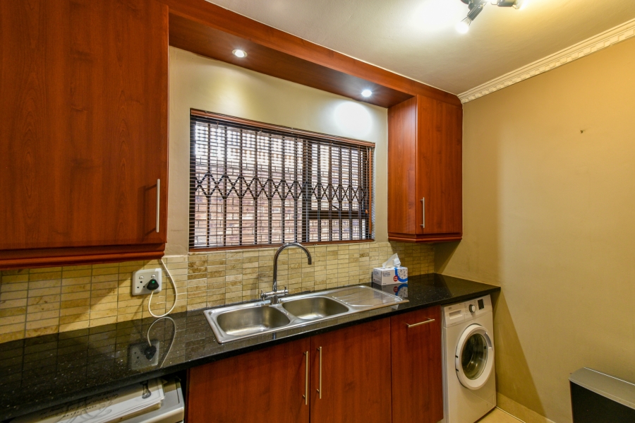 3 Bedroom Property for Sale in Erasmuskloof Gauteng