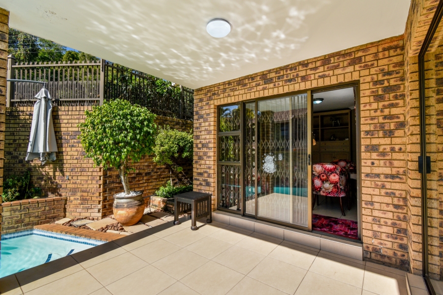 3 Bedroom Property for Sale in Erasmuskloof Gauteng