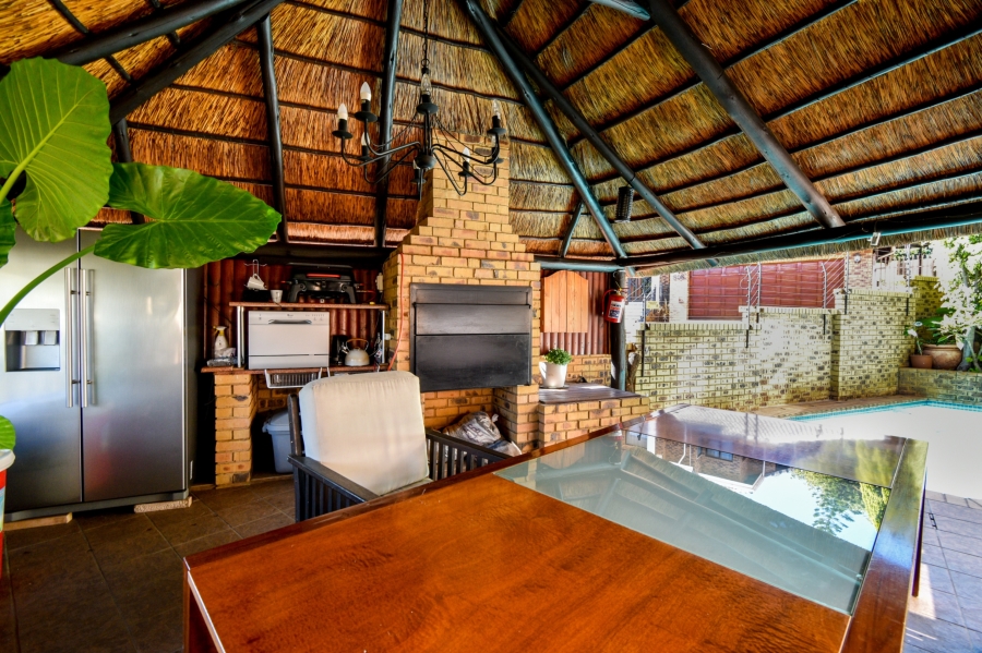 3 Bedroom Property for Sale in Erasmuskloof Gauteng