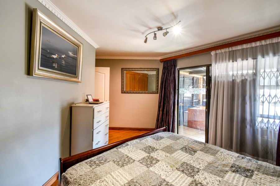 3 Bedroom Property for Sale in Erasmuskloof Gauteng